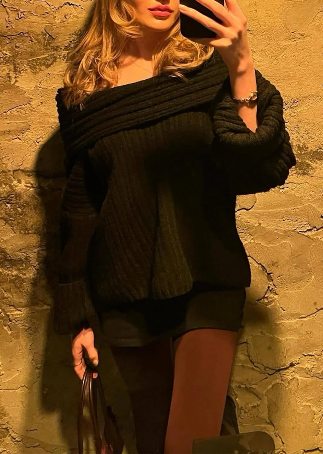 LETSVDO Women's Off The Shoulder Sweater Oversized Batwing Sleeve Knit Asymmetrical Chunky Slouchy Pullover Sweaters